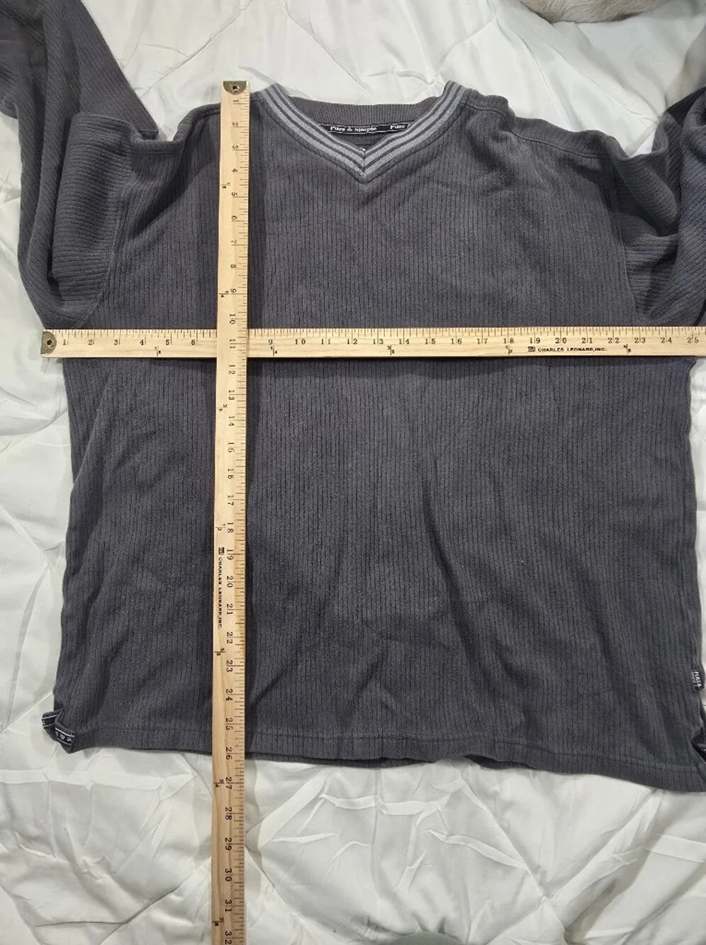 VINTAGE PURE & SIMPLE Men's Ribbed Gray V-Neck Sweater Size Large
